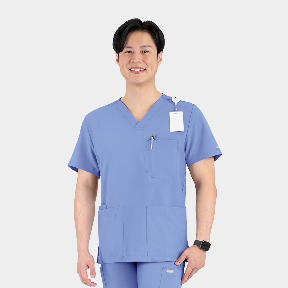 Men's 3-Pocket V-Neck Top | 5802 - Image 1